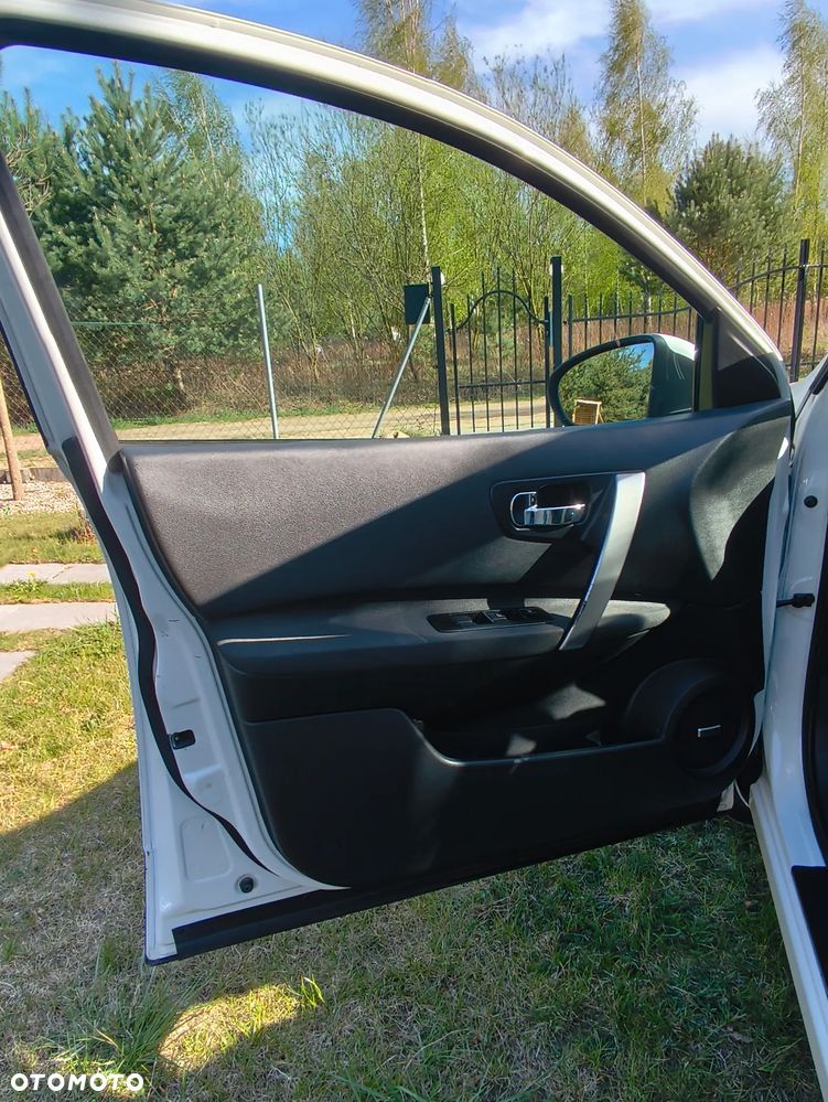 Nissan Qashqai+2 2.0 4x4 Tekna - 6