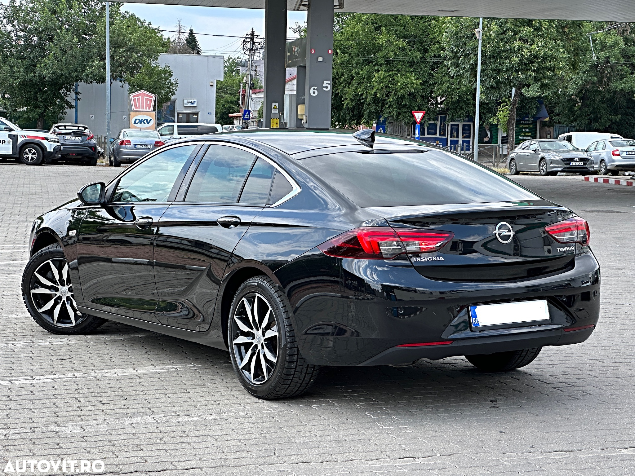 Opel Insignia - 4