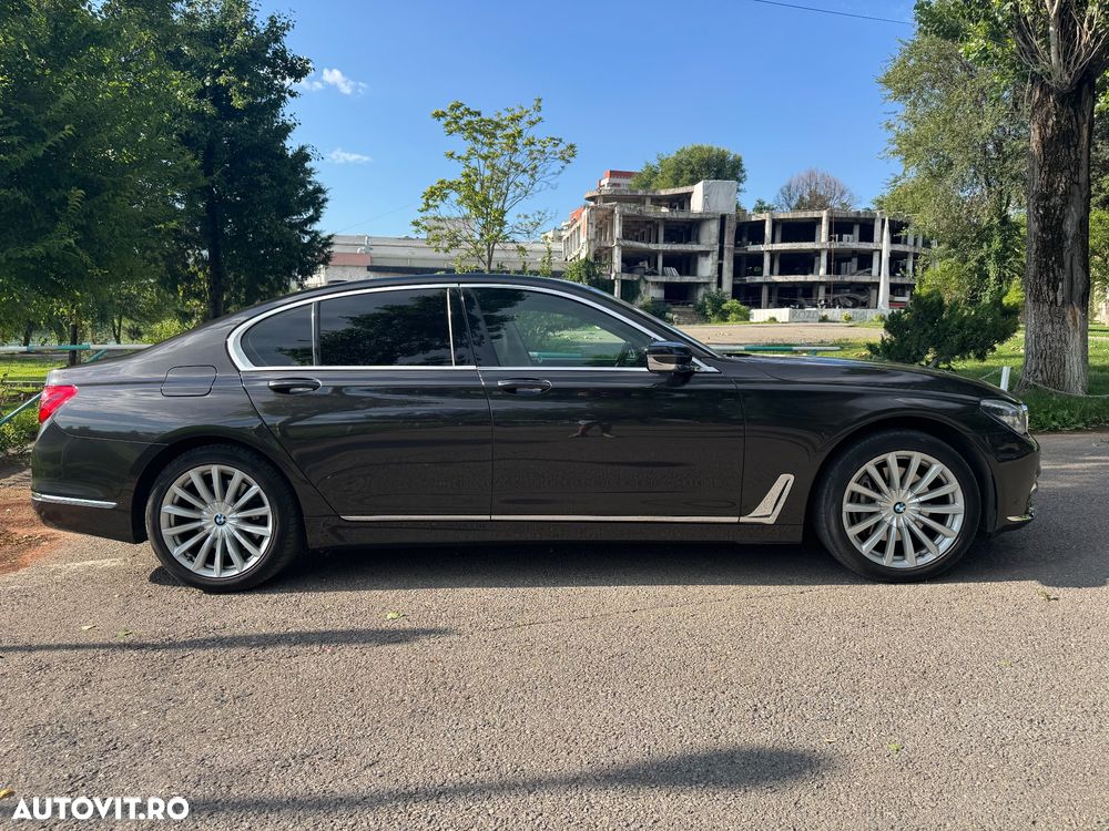 BMW Seria 7 730d xDrive - 6