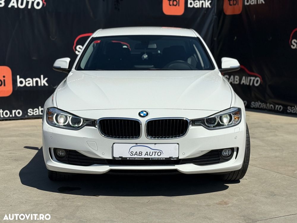 BMW Seria 3 318d Blue Performance Sport Line - 3