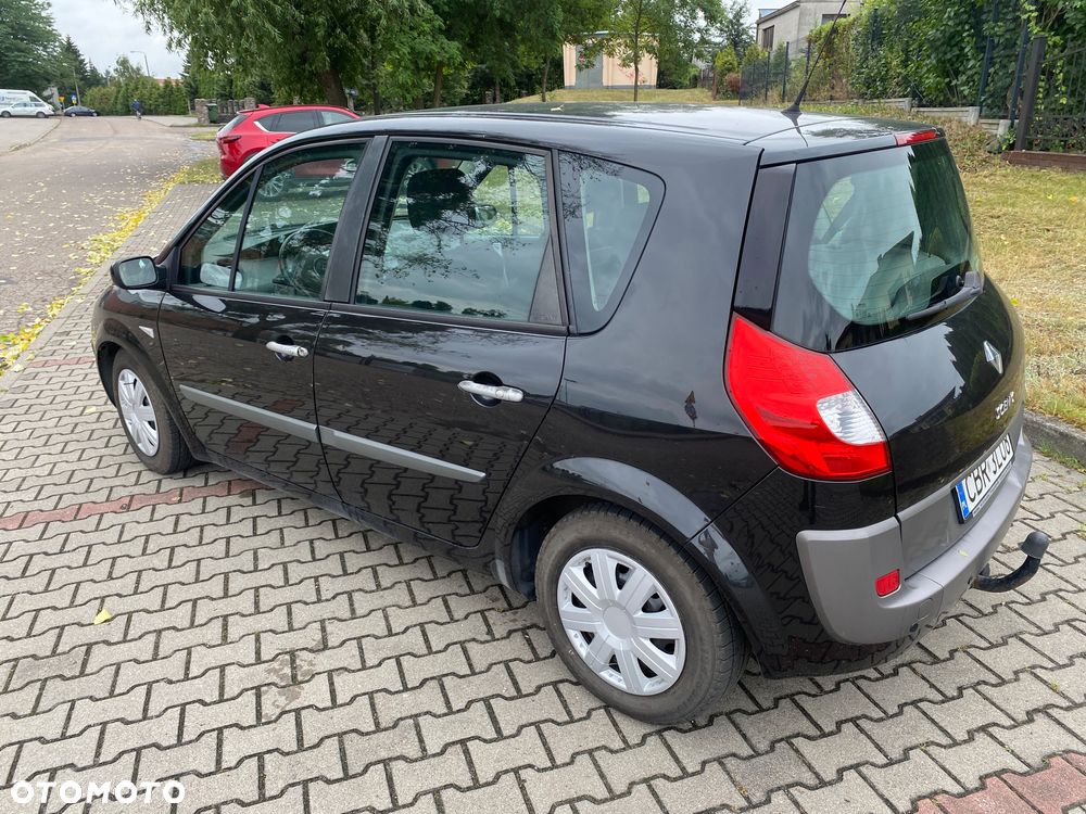 Renault Scenic 1.6 16V Alize - 8