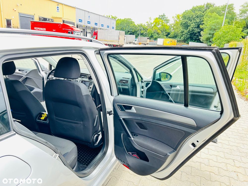 Volkswagen Golf VII 1.6 TDI BlueMotion Trendline - 3
