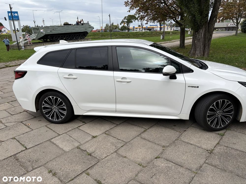 Toyota Corolla 1.8 Hybrid Comfort - 10