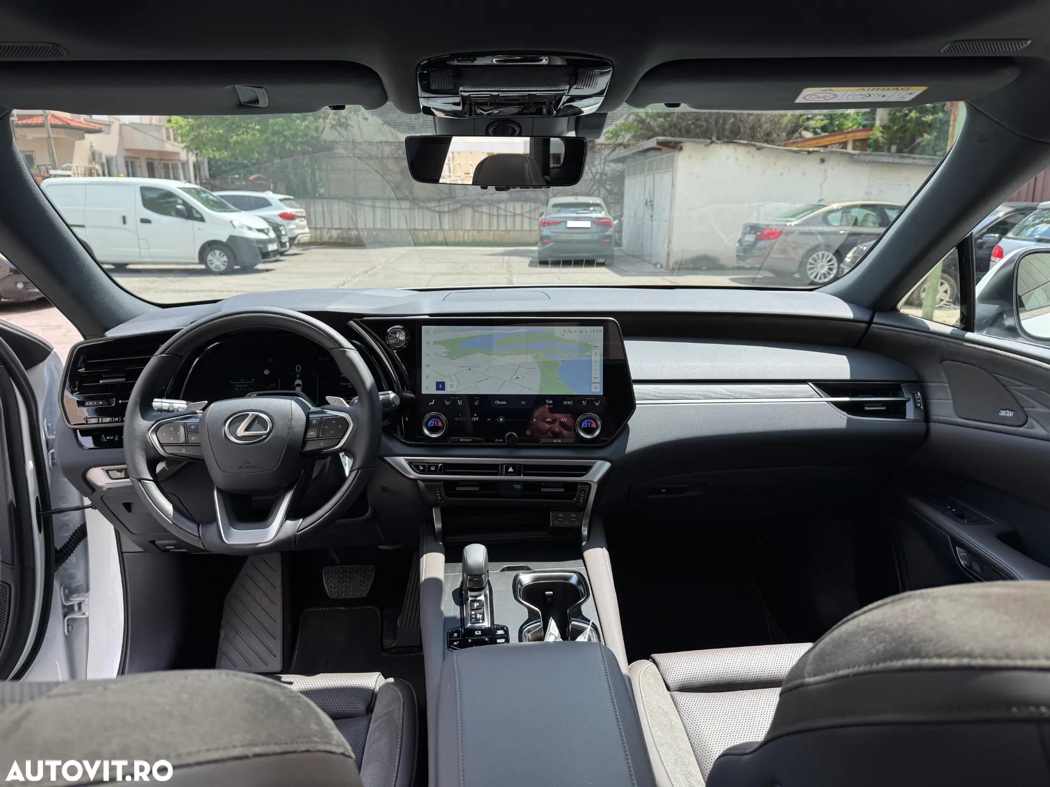 Lexus Seria RX 450h+ (Plug-in-Hybrid) Luxury Line - 9