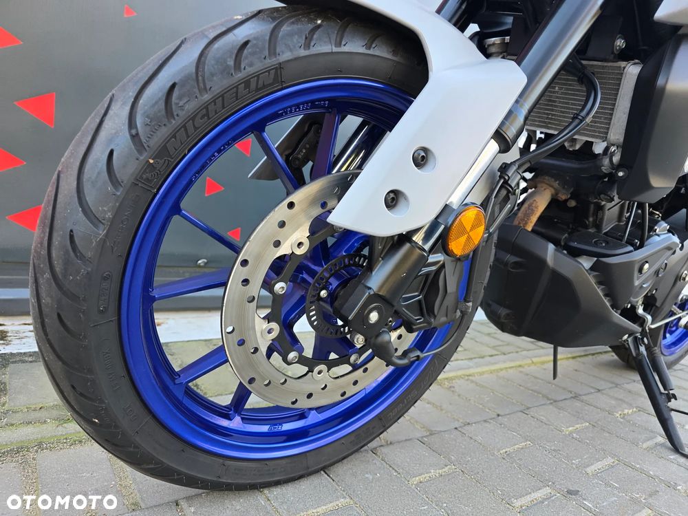 Yamaha MT - 13
