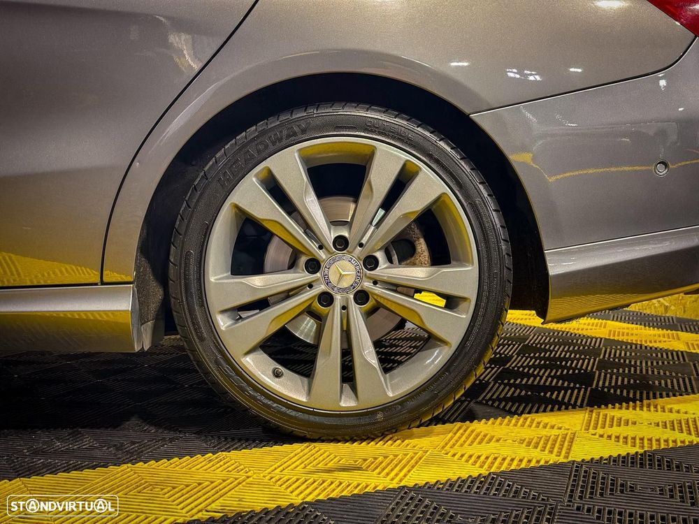 Mercedes-Benz CLA 180 - 32