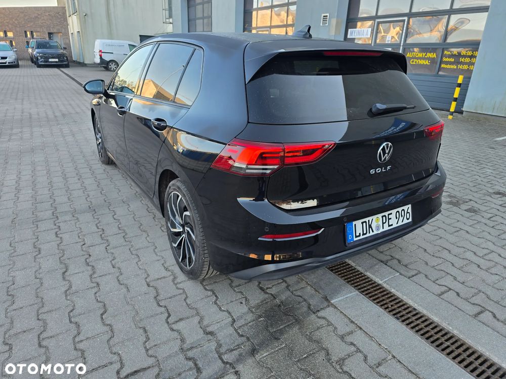 Volkswagen Golf - 26