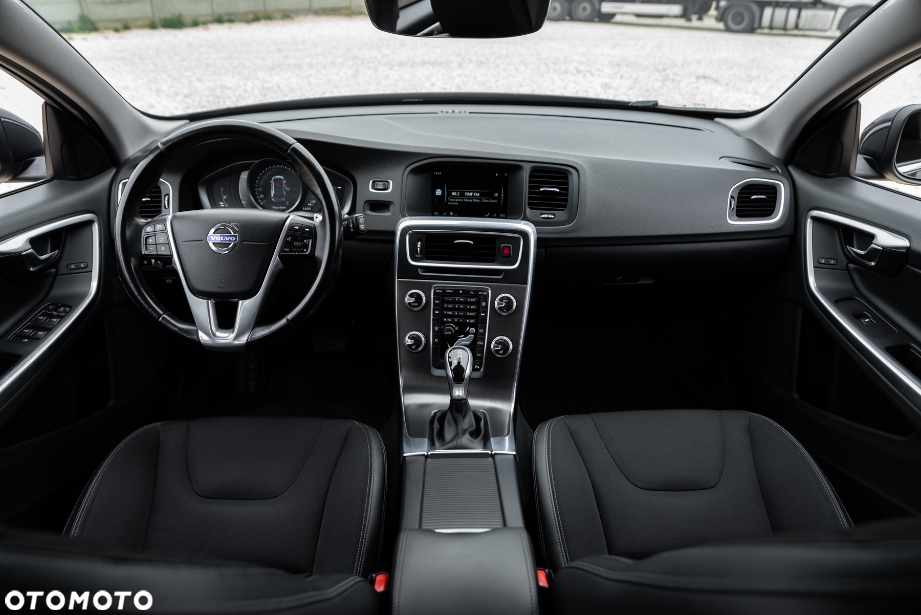 Volvo V60 D4 Geartronic Summum - 26