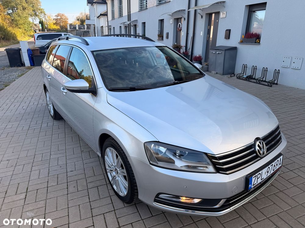 Volkswagen Passat 2012 photo 4