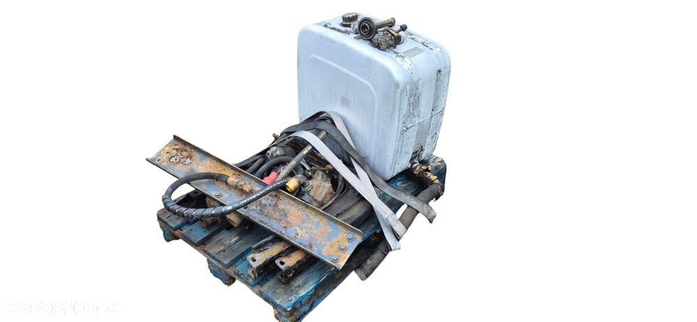 HYDRAULIKA KPL RENAULT GAMA T VOLVO FH4  AUTOMAT B - 2