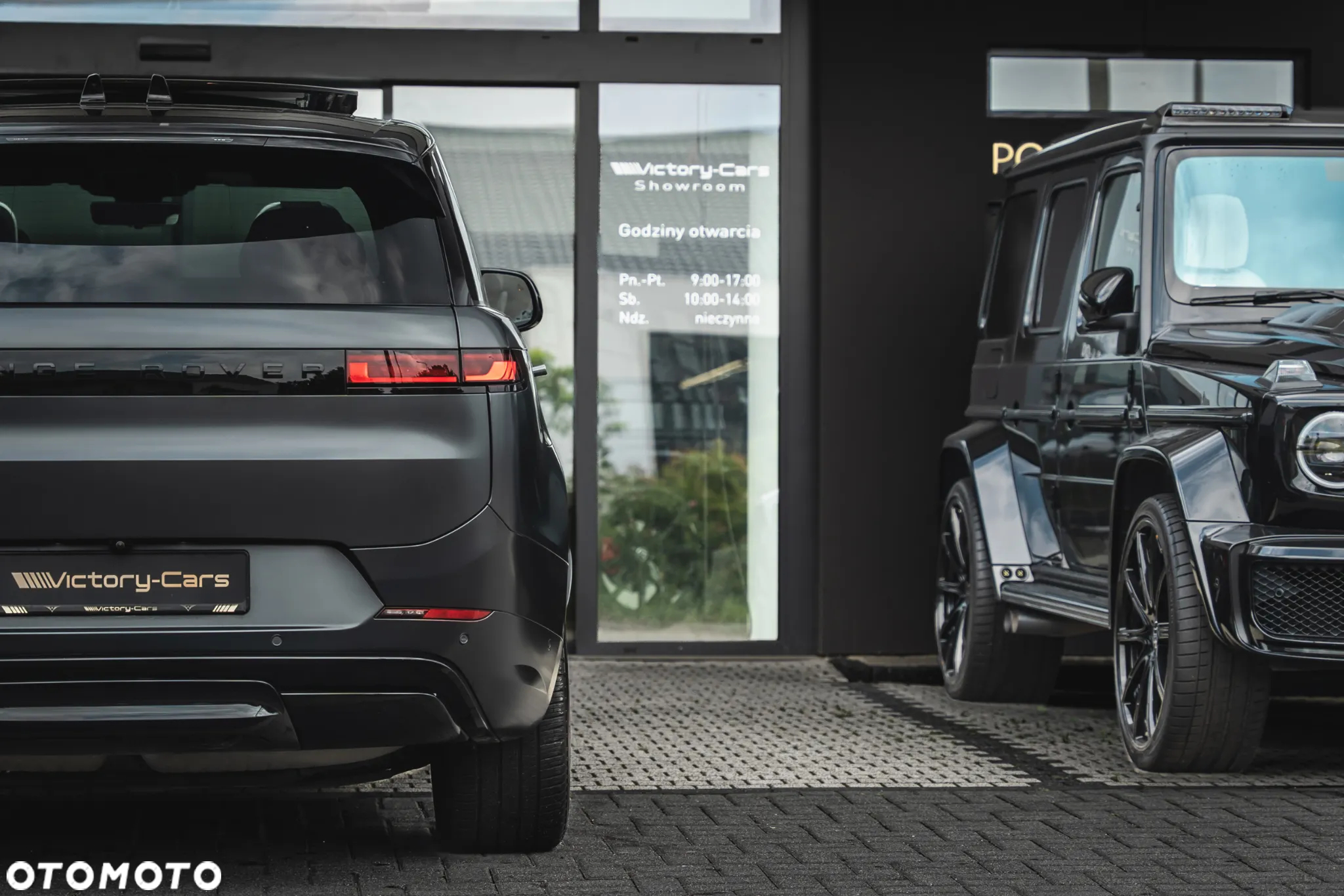 Land Rover Range Rover Sport D350 Autobiography - 17