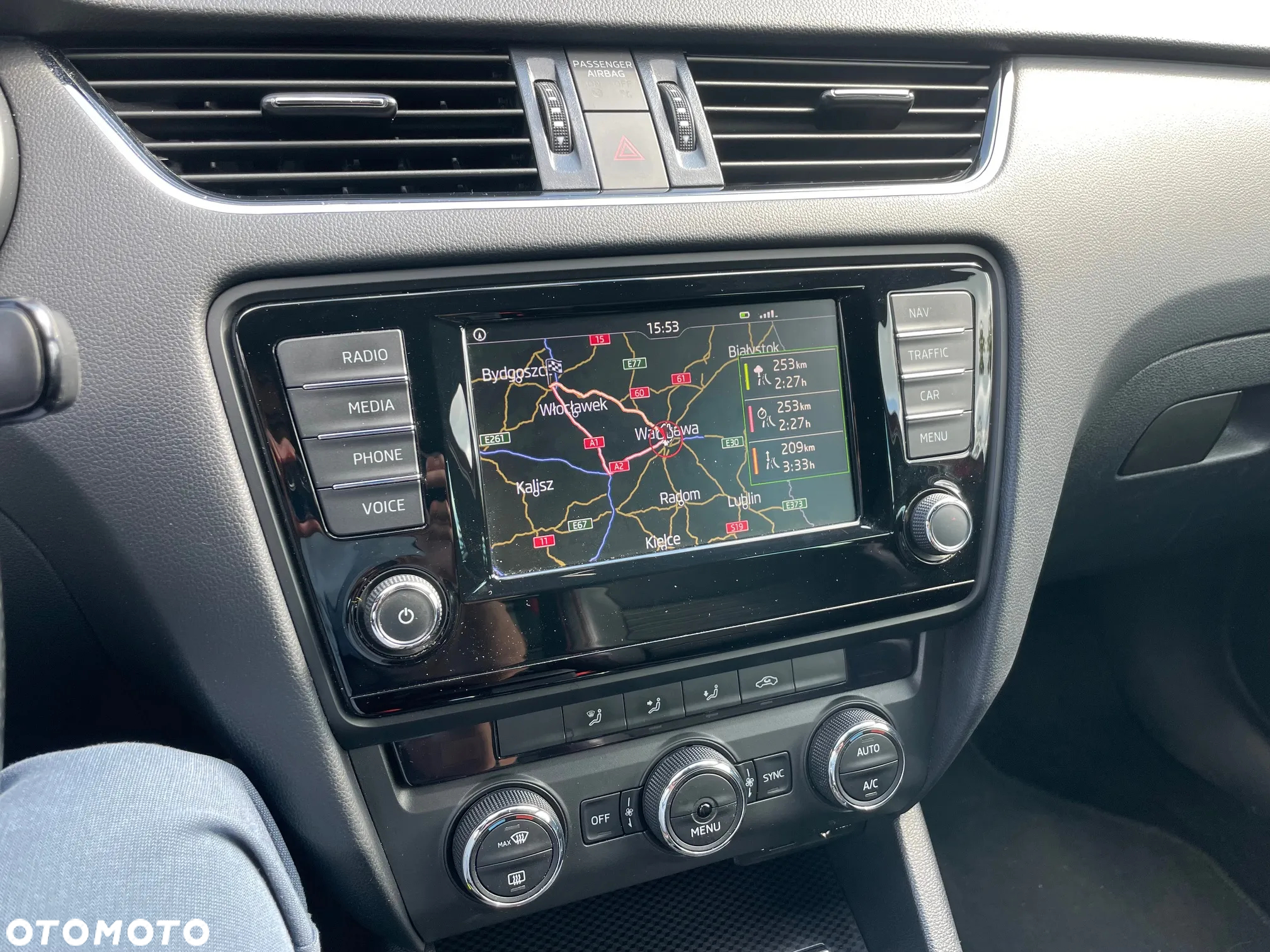 Skoda Octavia 2.0 TSI RS - 9