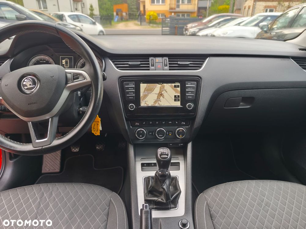 Skoda Octavia 2.0 TDI Edition - 24