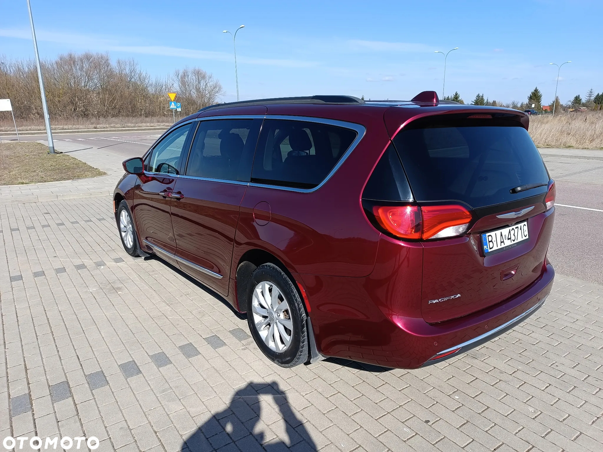 Chrysler Pacifica - 7