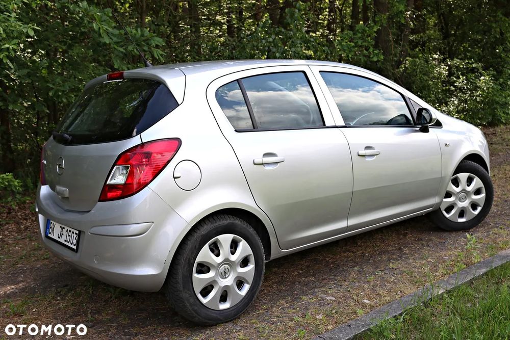 Opel Corsa 1.2 16V Easytronic Cosmo - 21
