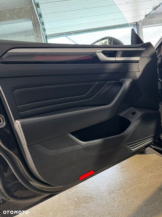 Volkswagen Arteon 2.0 TSI R-Line DSG - 17