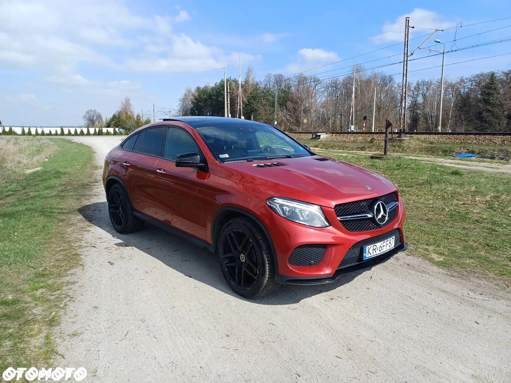 Mercedes-Benz GLE - 22