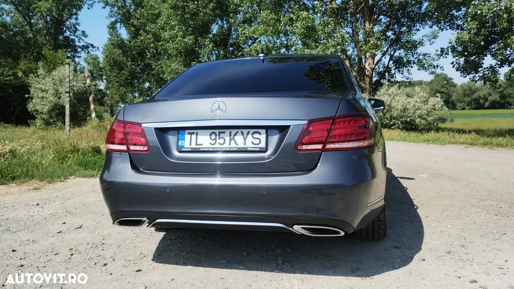 Mercedes-Benz E 220 CDI - 3