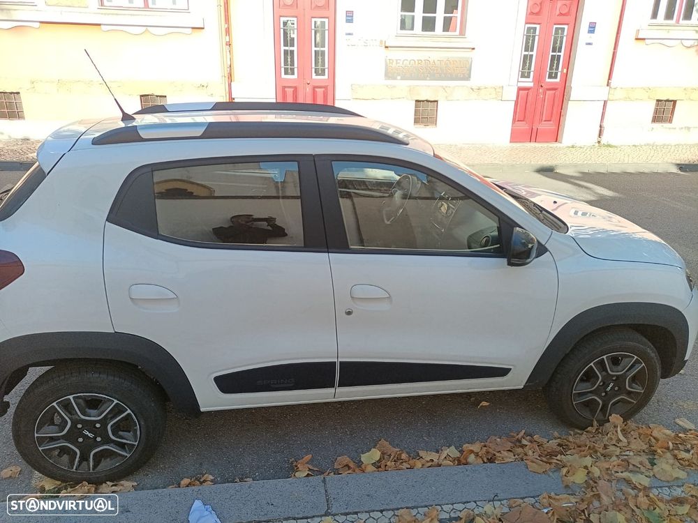Dacia Spring - 8
