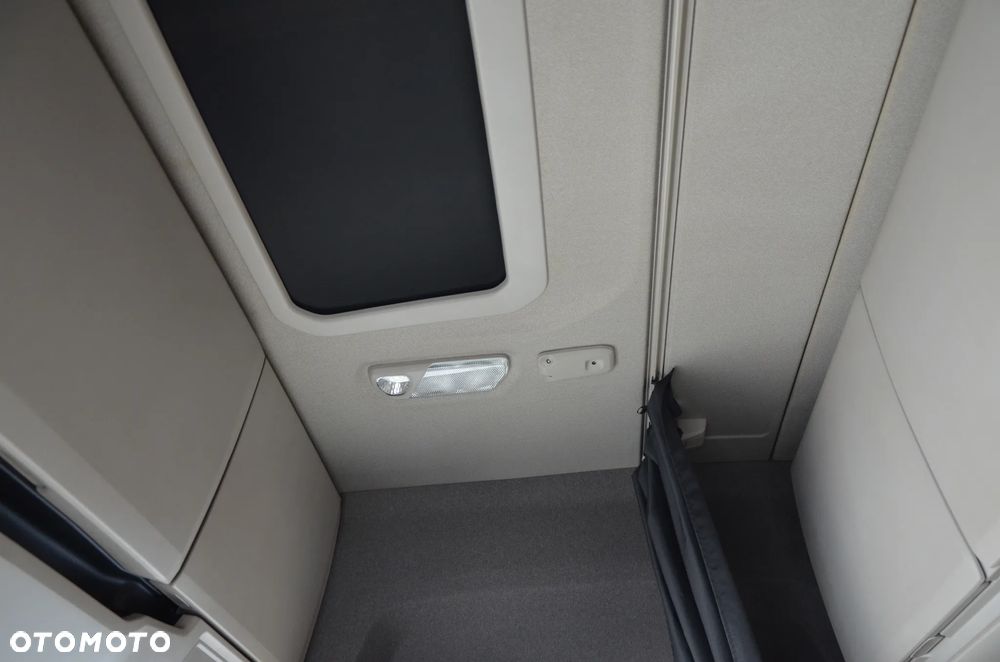 Scania R 580 / V8 / 4 PODUSZKI / KLIMA P. / NAVI /FULL LED / ACC / 7410 - 16