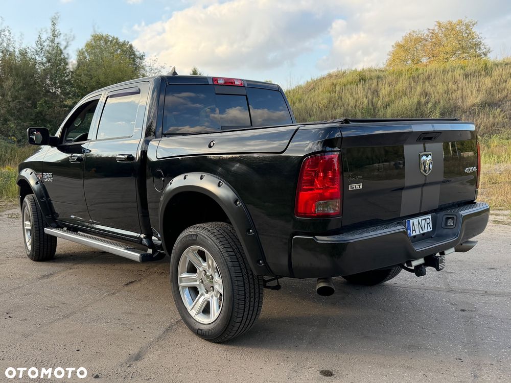 Dodge RAM 5.7 4x4 - 6