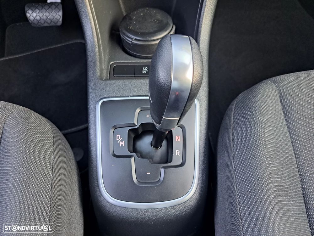 VW Up! 1.0 BlueMotion Move Auto - 19