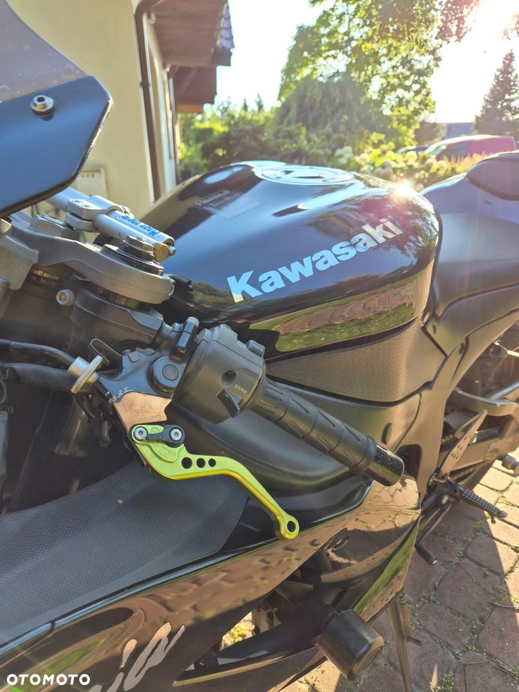 Kawasaki ZXR - 9