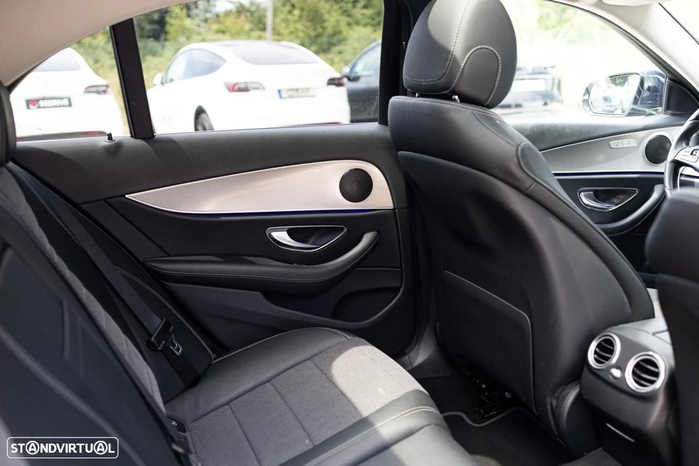 Mercedes-Benz E 350 e Avantgarde - 36