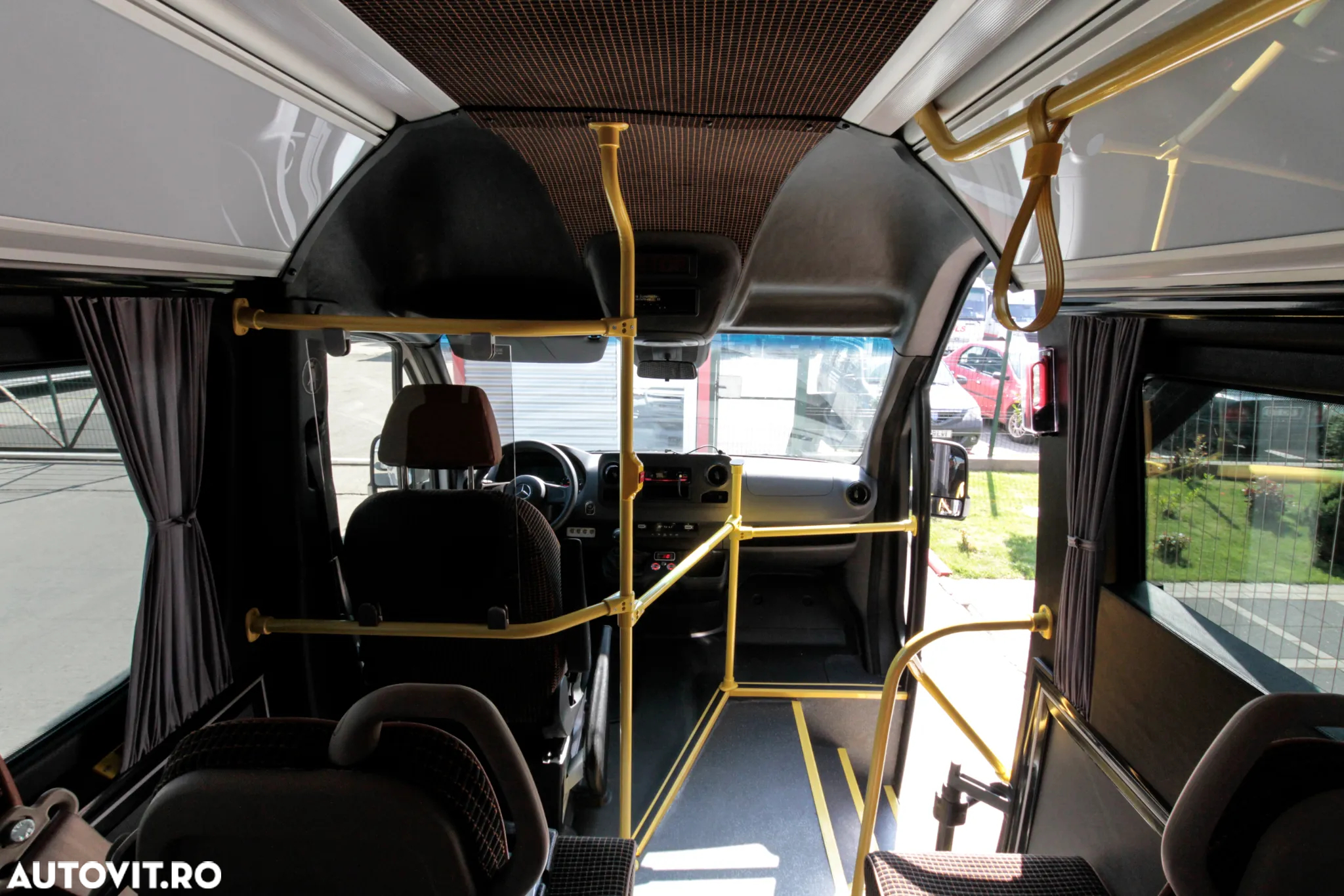 Mercedes-Benz Sprinter 517 15+12+1+1scaun rotile  *COC* - 12