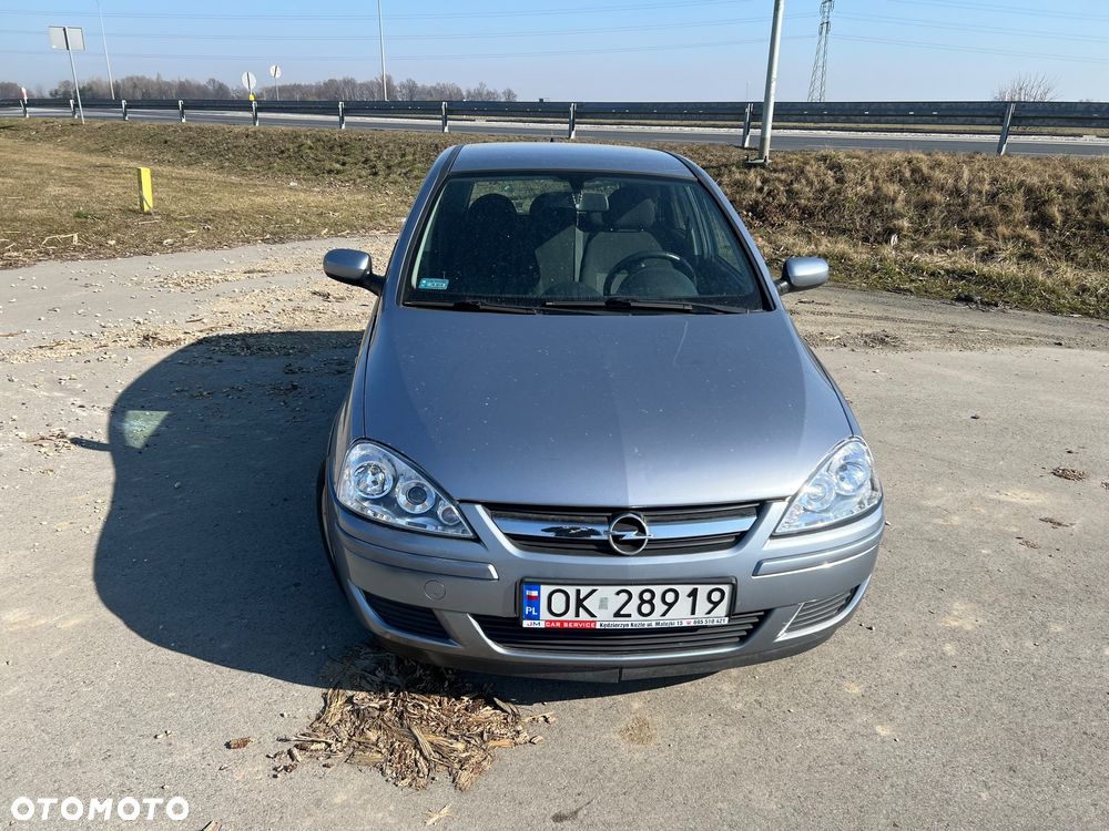 Opel Corsa 1.2 16V Edition - 2