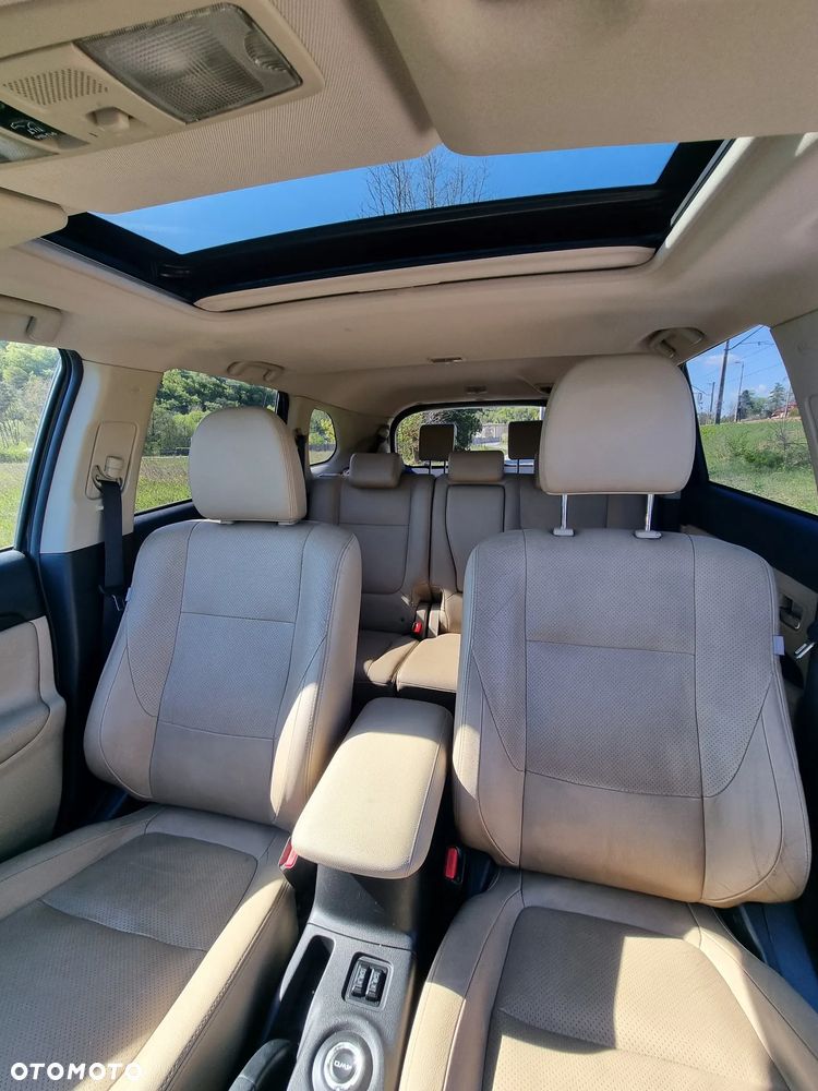 Mitsubishi Outlander 2.0 Intense + Navi 4WD CVT - 17