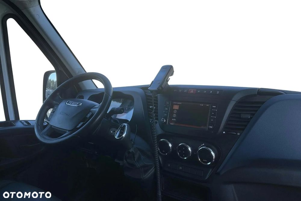 Iveco DAILY 35 3,0 CNG - 17