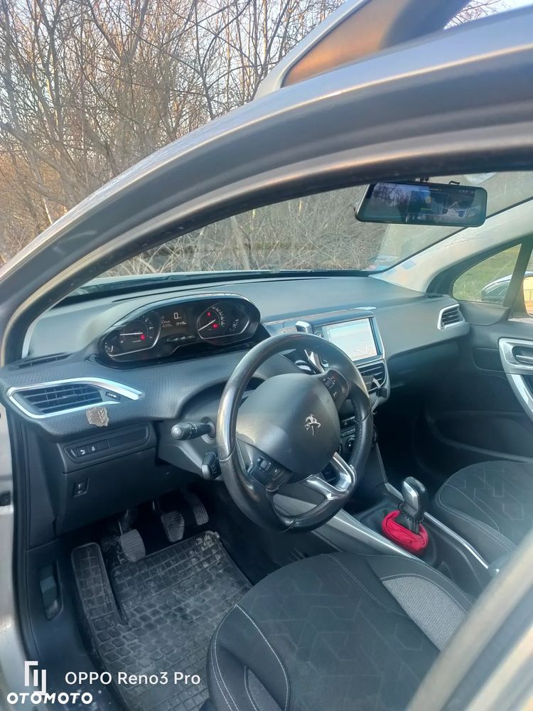 Peugeot 2008 1.2 VTi Allure - 8