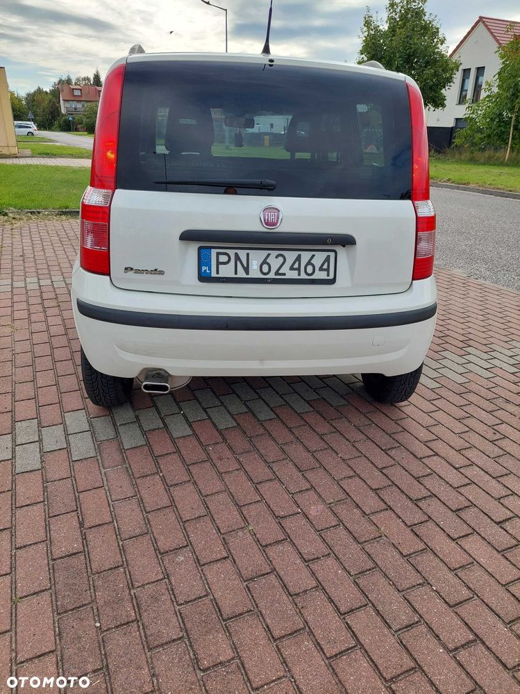 Fiat Panda 2010 photo 4