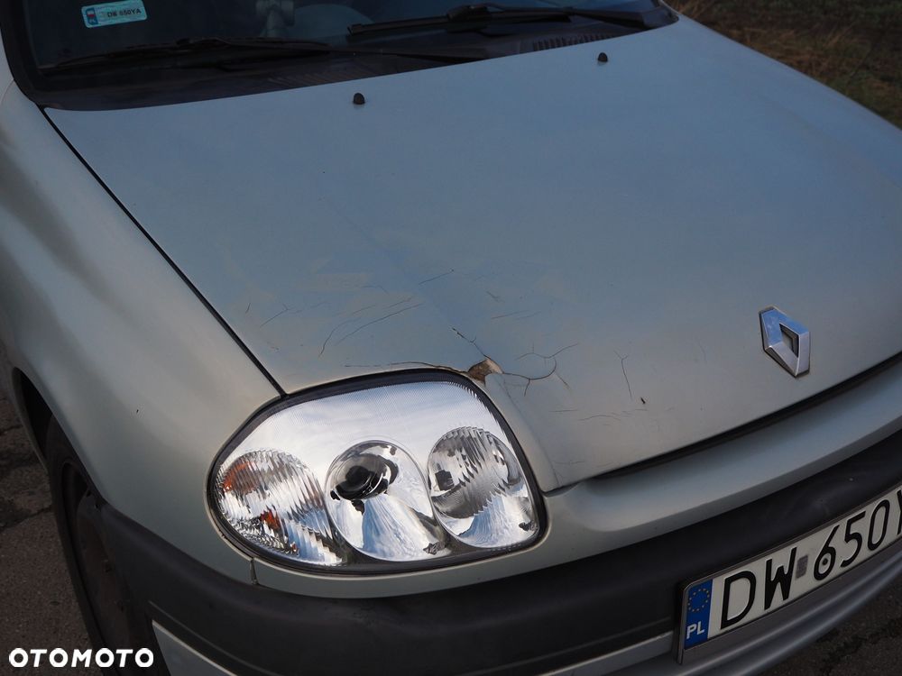 Renault Clio 1.4i RT - 9