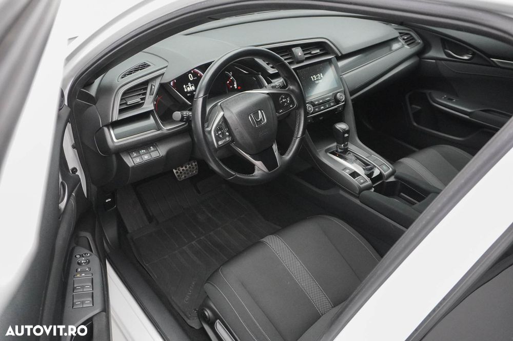 Honda Civic 1.5 VTEC Turbo CVT Sport - 8