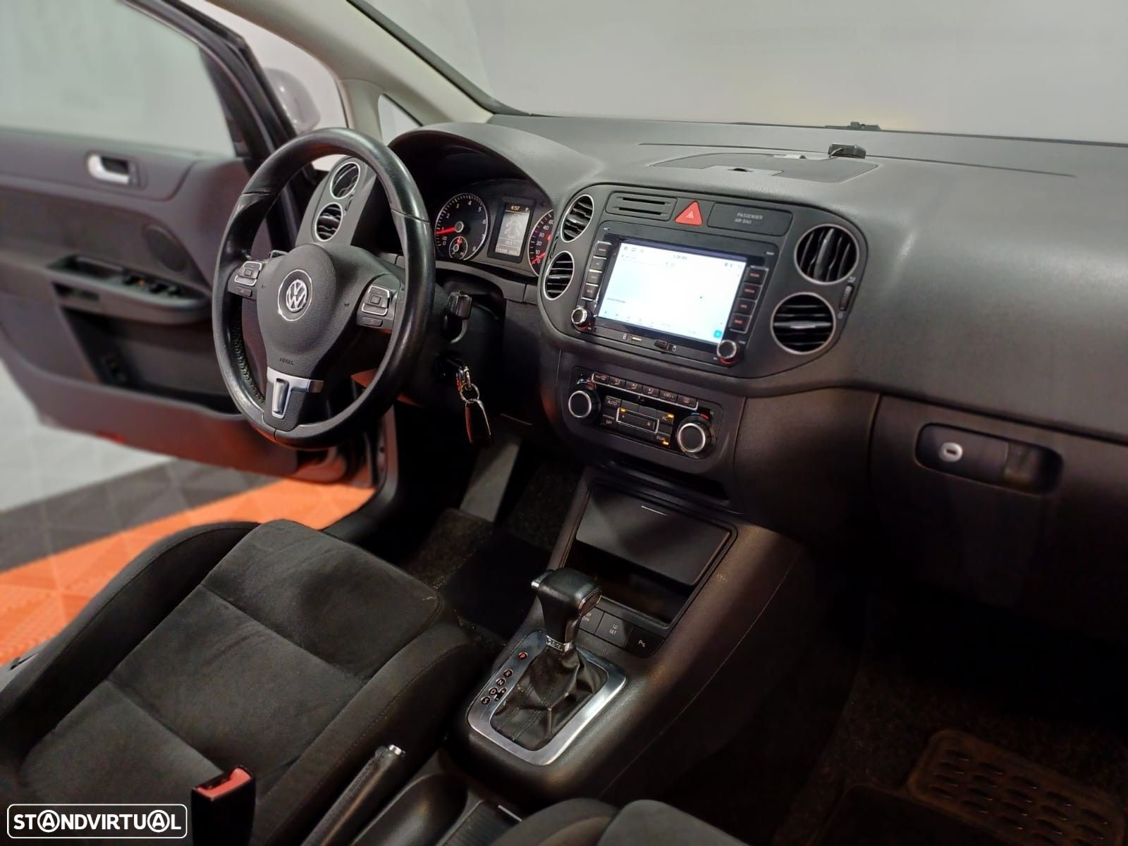 VW Golf - 21