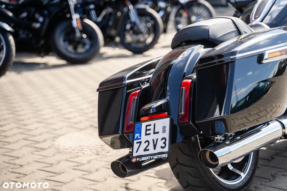 Harley-Davidson Touring Road Glide - 9
