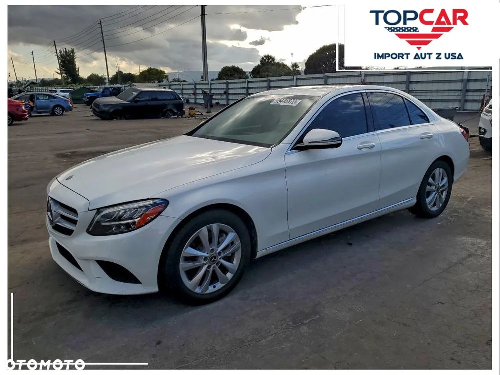 Mercedes-Benz Klasa C 300 9G-TRONIC