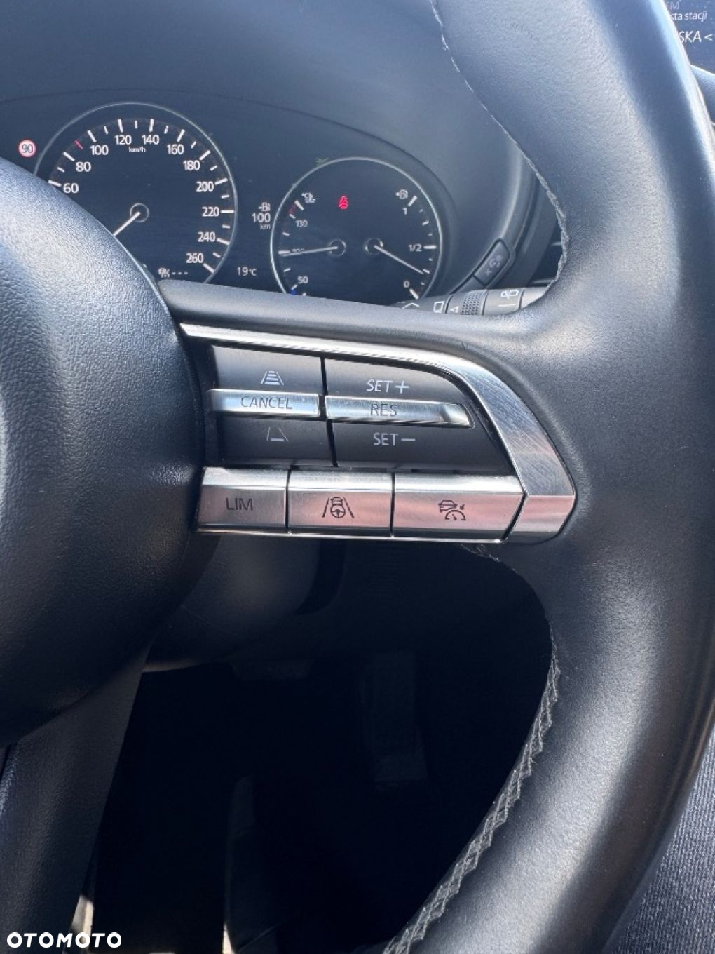 Mazda 3 - 22