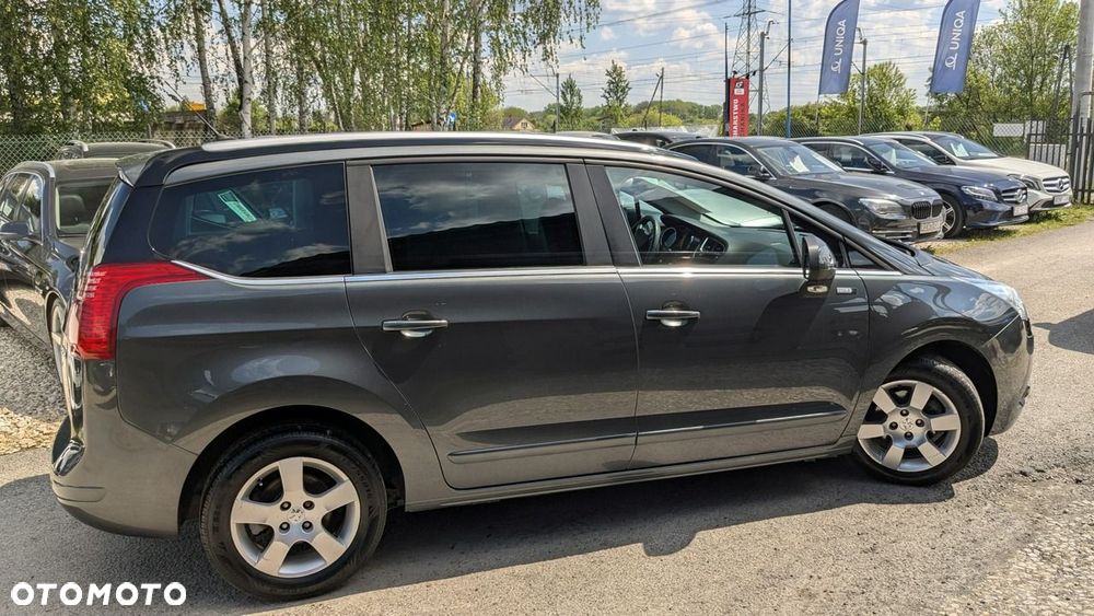 Peugeot 5008 - 15