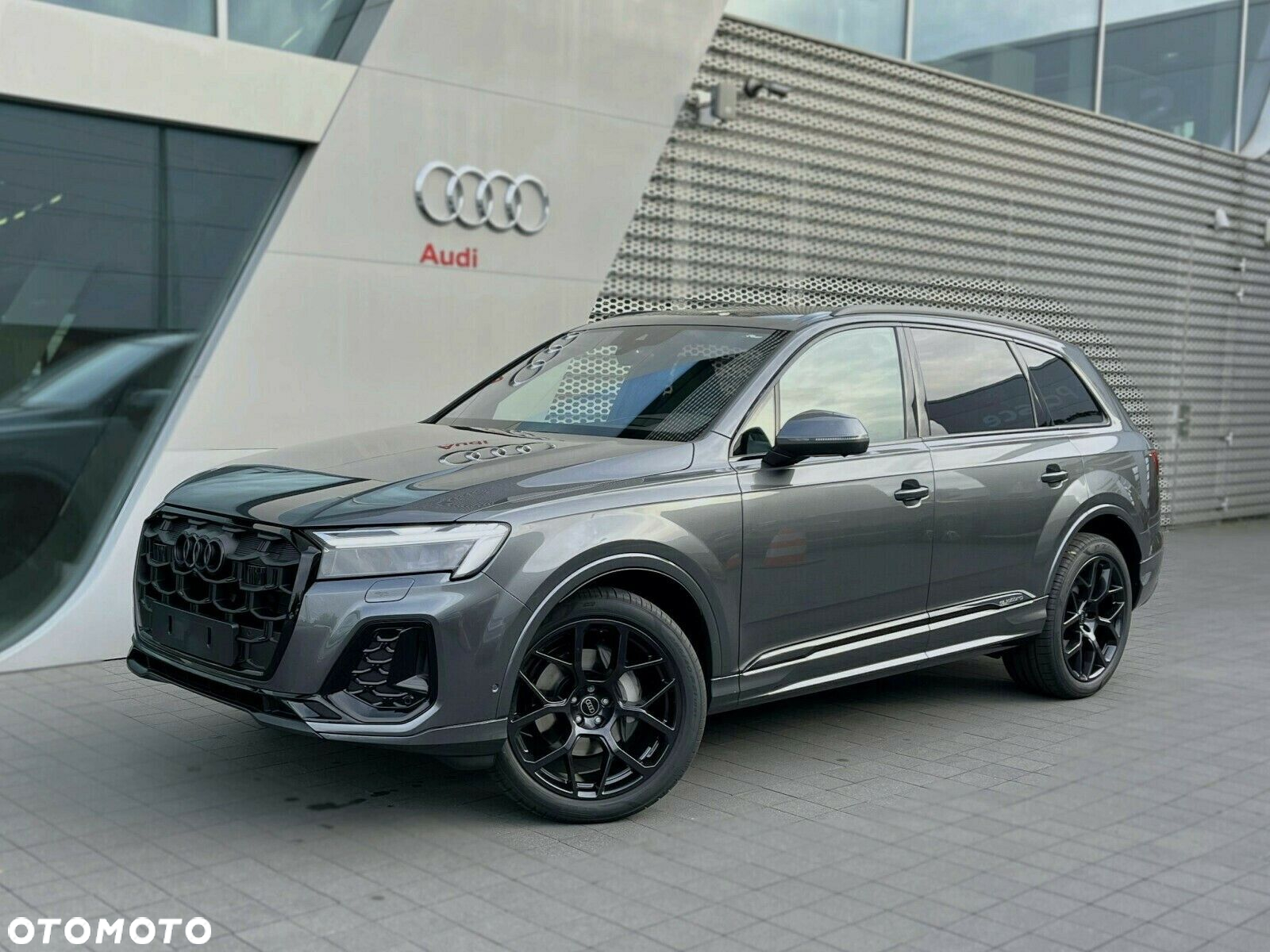 Audi Q7 - 7