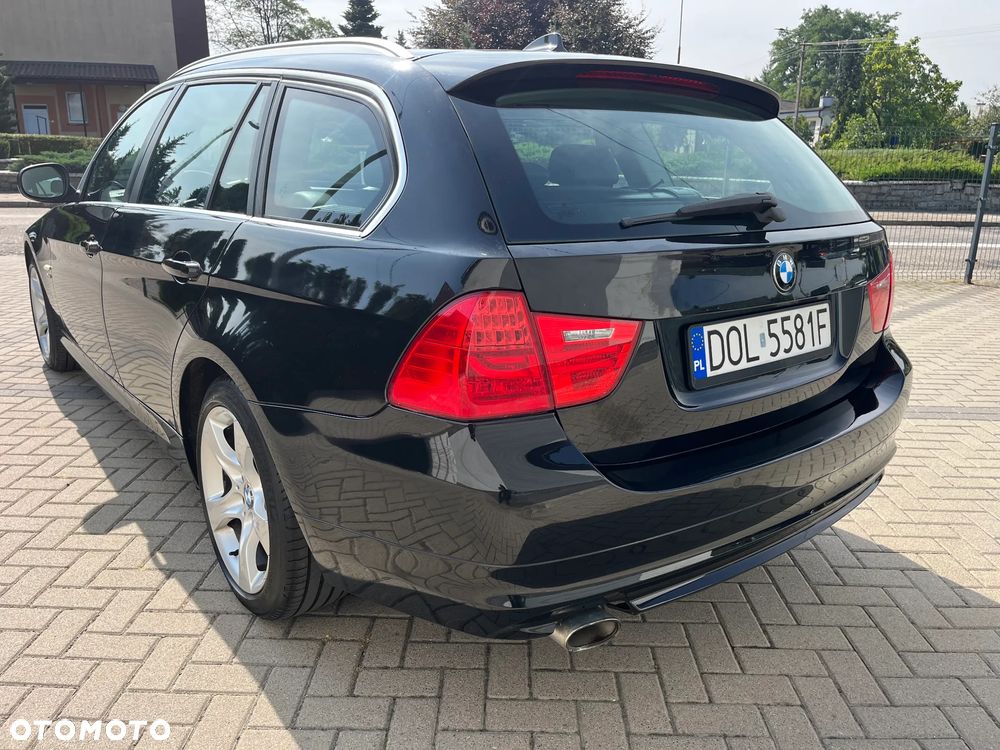 BMW Seria 3 320d xDrive DPF Touring Edition Fleet Exclusive - 6