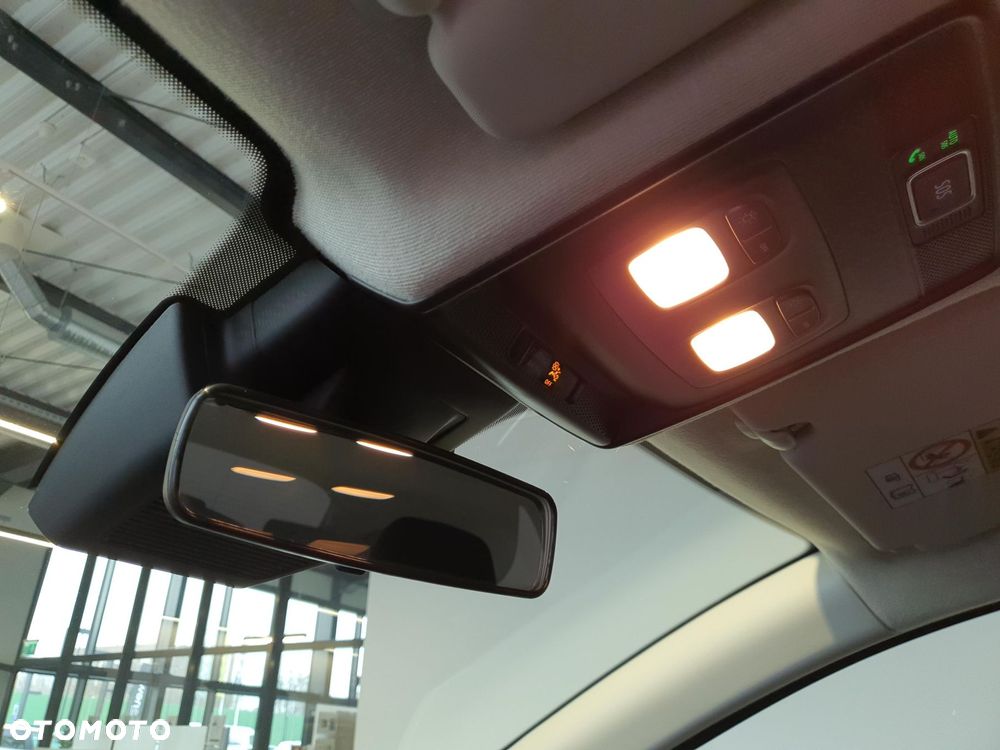 Renault Clio 1.0 TCe Evolution - 17