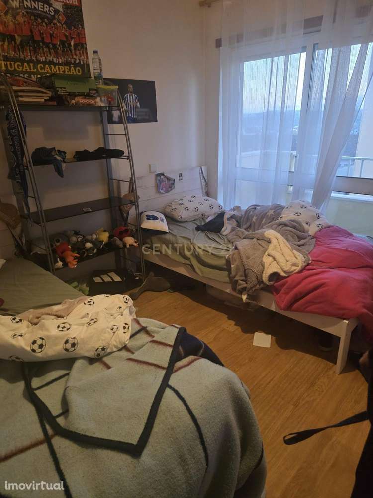 Apartamento T3 em Condomínio Fechado , em Gândara dos Olivais Leiria - Grande imagem: 4/6
