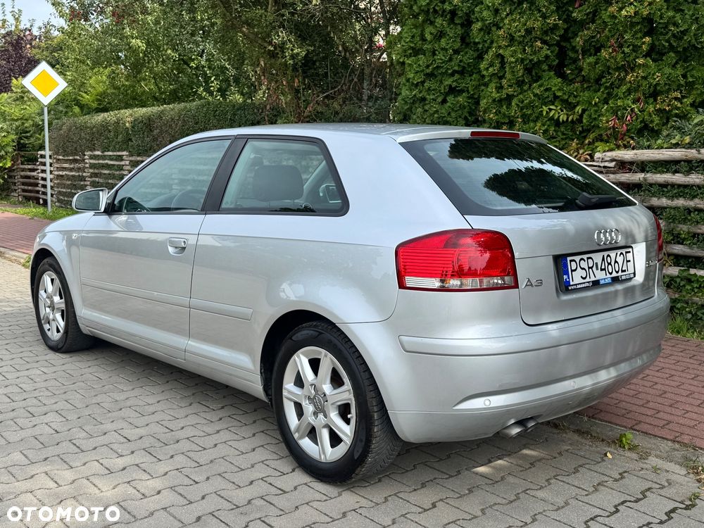 Audi A3 3-drzwiowe 2.0 TDI Attraction S tronic - 6