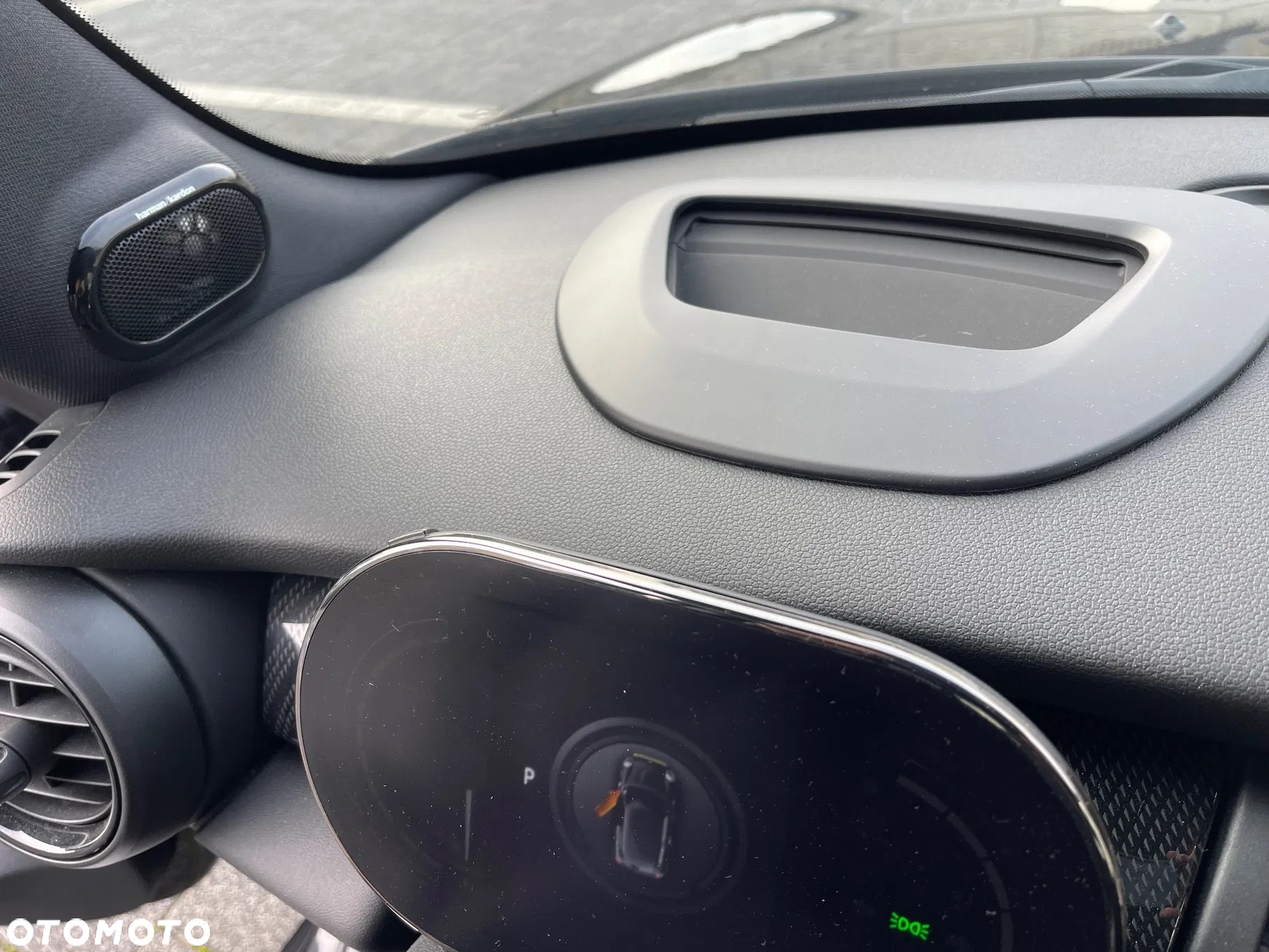 MINI Cooper SE Electric Trim - 23