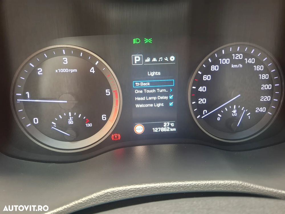 Hyundai Tucson 2.0 CRDI 4WD 6AT Luxury Pack+ - 12