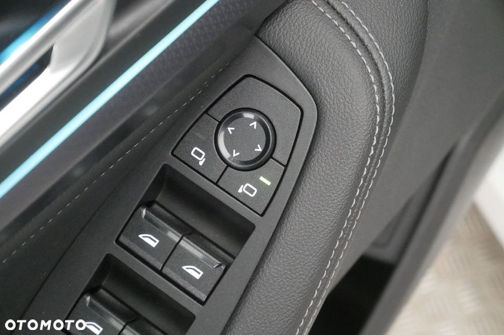 BMW Seria 2 - 32