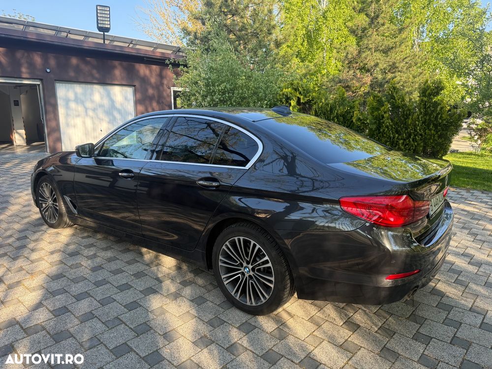 BMW Seria 5 530d Aut. Sport Line - 7